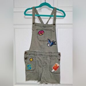 Cat & Jack Girls Shorts Overalls with Fun Patches -Sz Large